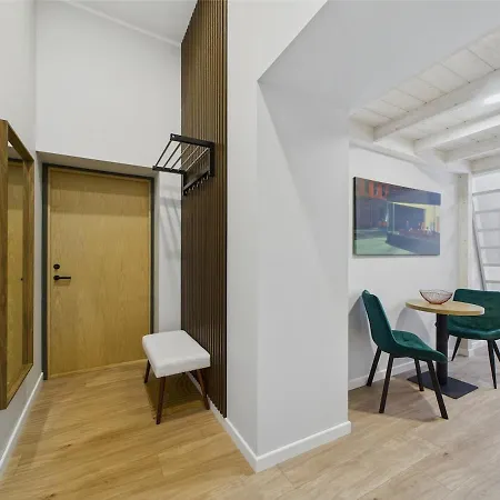 Modern Loft In Old Town Lägenhet